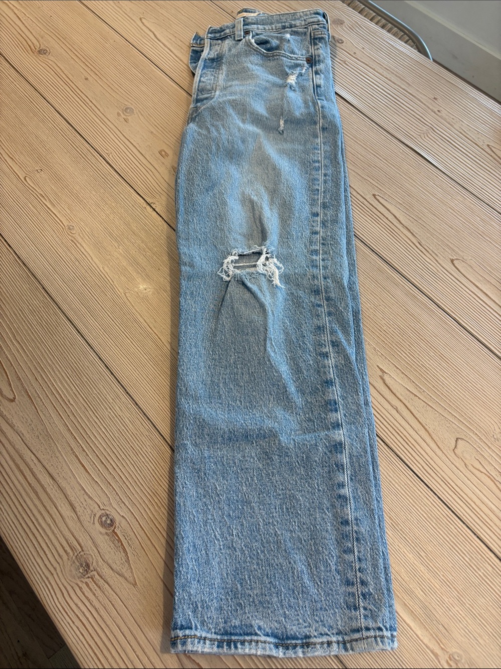 Levi’s rib cage straight ankle